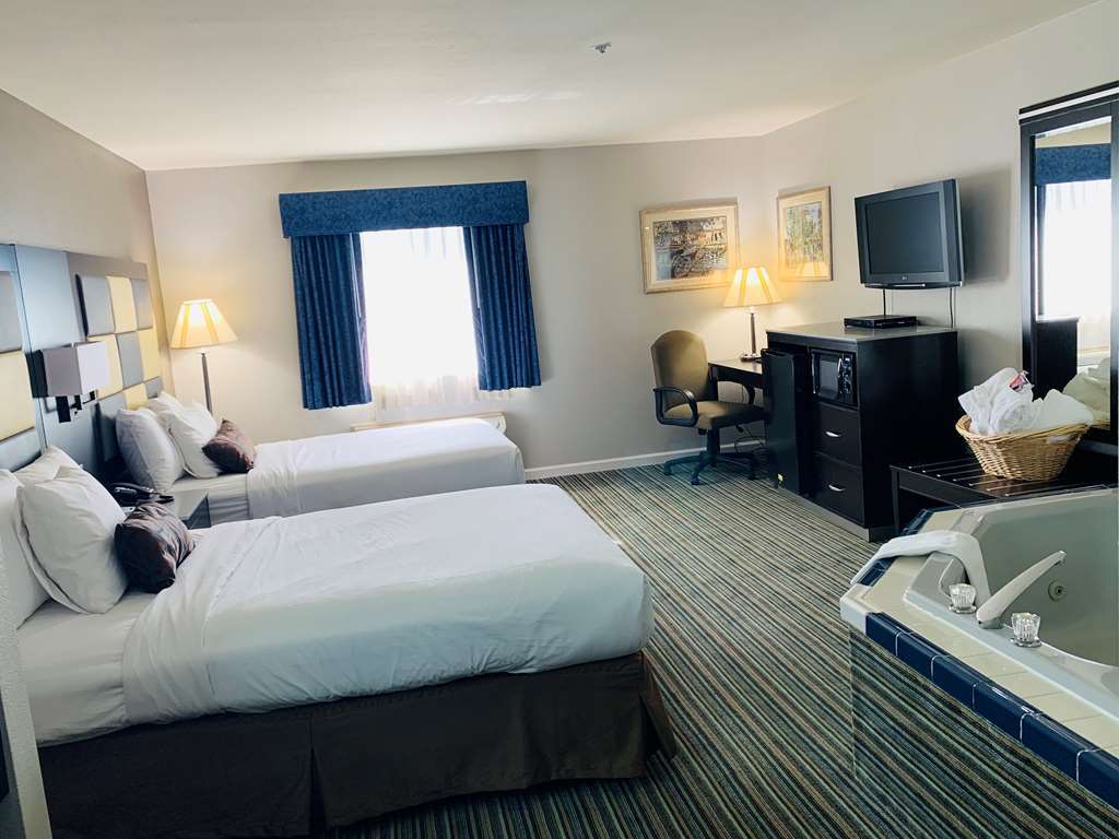Surestay Plus Hotel By Best Western Рединг Стая снимка
